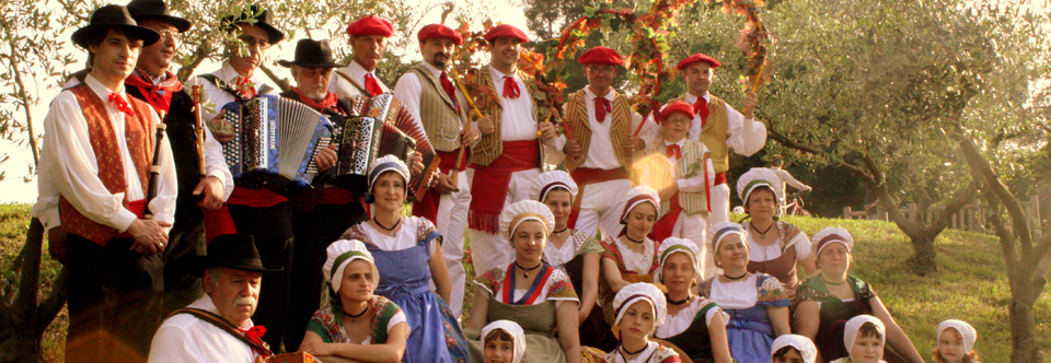 La farandole biterroise, photo de groupe n°3